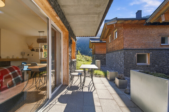 Kaminfeuer und Bergblick - Chalet mit Zweitwohnsitzwidmung am Arlberg