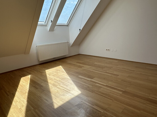 Moderne 3-Zi-Wohnung mit Terrasse und Klimanalage – 88m², Top Lage!