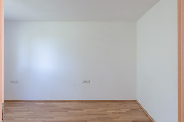 Helle 2-Zimmer-Wohnung mit Balkon in ruhiger Lage  zu verkaufen
