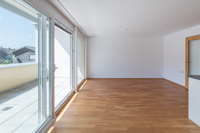 Helle 2-Zimmer-Wohnung mit Balkon in ruhiger Lage  zu verkaufen