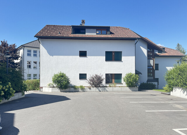Attraktive 2-Zi-Dachgeschosswohnung zu einem finanzierbaren Preis!
