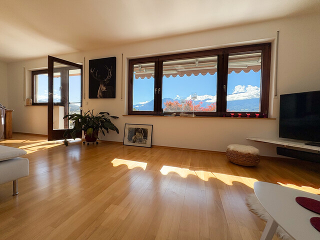 Schönes gepflegtes Haus mit Einliegerwohnung