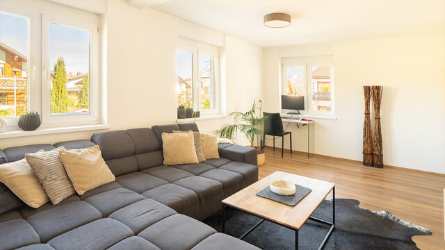 Altach | Penthousewohnung in Einfamilienhaus mit großer Sonnenterrasse und Weitblick