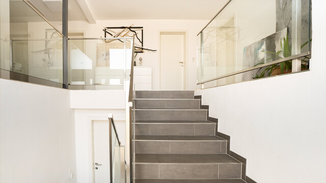 Altach | Penthousewohnung in Einfamilienhaus mit großer Sonnenterrasse und Weitblick