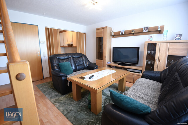 Doppelstöckige 4 Zimmerwohnung - Perfekt für Familien oder Paare!