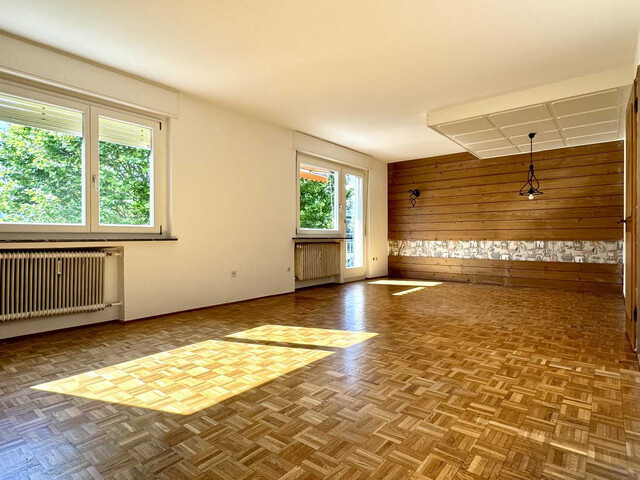 3 Zimmerwohnung mit Platz und Potential
