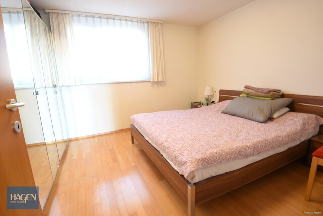 Helle 3 Zimmer Dachgeschosswohnung mit großer Terrasse und toller Aussicht in zentraler Lage von Lustenau!