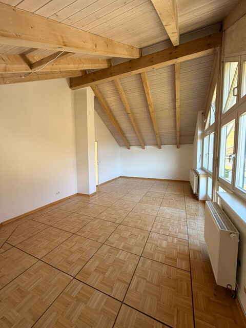 Rückzugsort im Grünen! Wohnhaus in idyllischer Waldrandlage mit zwei separaten Wohnungen.