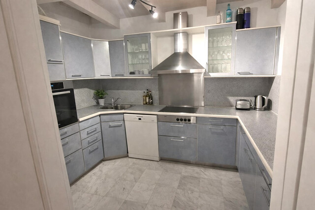 Rückzugsort im Grünen! Wohnhaus in idyllischer Waldrandlage mit zwei separaten Wohnungen.