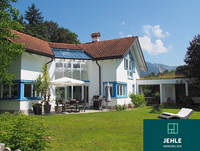 Rückzugsort im Grünen! Wohnhaus in idyllischer Waldrandlage mit zwei separaten Wohnungen.