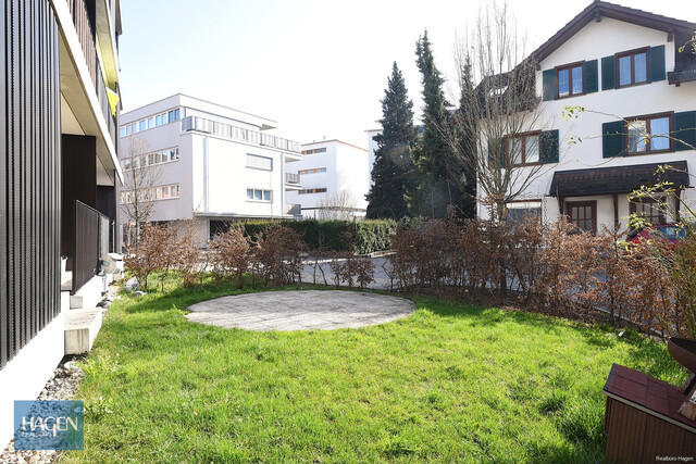Zeitlose Eleganz trifft Wohnkomfort – Hochwertige 4-Zimmer-Gartenwohnung