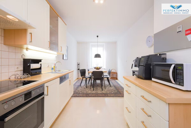 Rarität in der Bergstraße – Stilvolles Zinshaus mit Potenzial in Bestlage von Bregenz