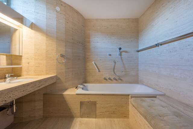 Schönes Wohnhaus in bester ruhiger Lage