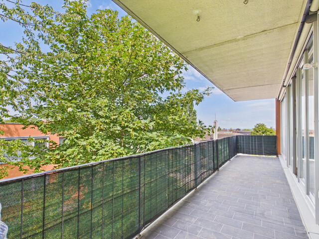 Sanierte 3-Zimmer-Eckwohnung mit westseitiger Terrasse – Ruhelage mit bester Infrastruktur