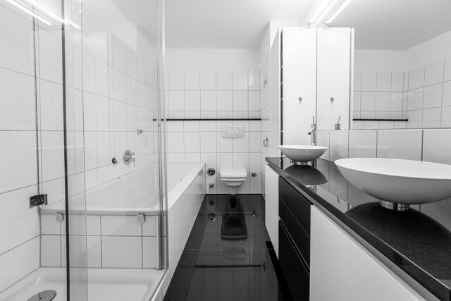 MIETE: 4-Zimmer-Dachgeschosswohnung mit Seeblick  in Lochau