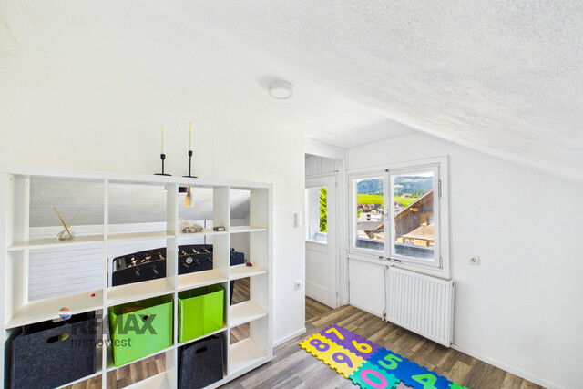 Zentral gelegenes Einfamilienhaus mit großzügiger Gartenfläche zur freien Gestaltung