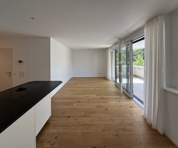 Neuwertige 4-Zi-Wo mit attraktivem Preis! 