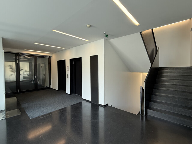 Neuwertige Büro-/Praxisflächen in hochfrequentierter Lage am Rathausplatz in Dornbirn