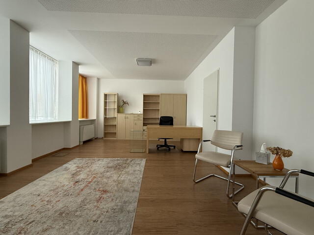 Neuwertige Büro-/Praxisflächen in hochfrequentierter Lage am Rathausplatz in Dornbirn