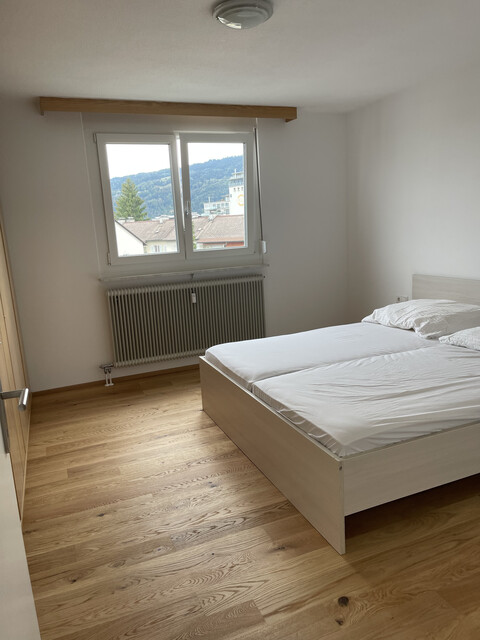 Möblierte 3-Zimmer-Wohnung mit 79 m², neuer Einbauküche und verglastem Balkon in Bregenz-Reutegasse