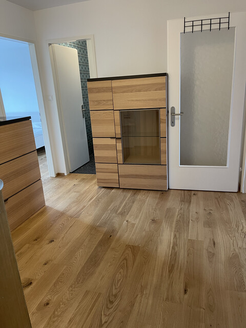 Möblierte 3-Zimmer-Wohnung mit 79 m², neuer Einbauküche und verglastem Balkon in Bregenz-Reutegasse