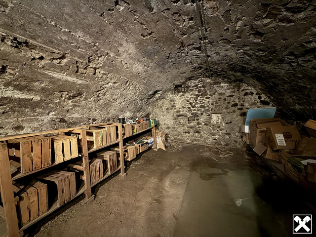 Doppelhaushälfte mit Garten und Stadelanbau in zentraler Lage!