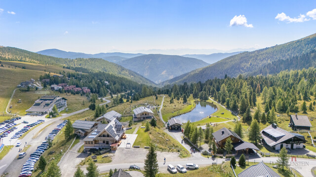 Neuwertiges Chalet Dorf mit Alm-Gasthof in bester Lage am Falkert - direkt neben der "Heidi-Alm"