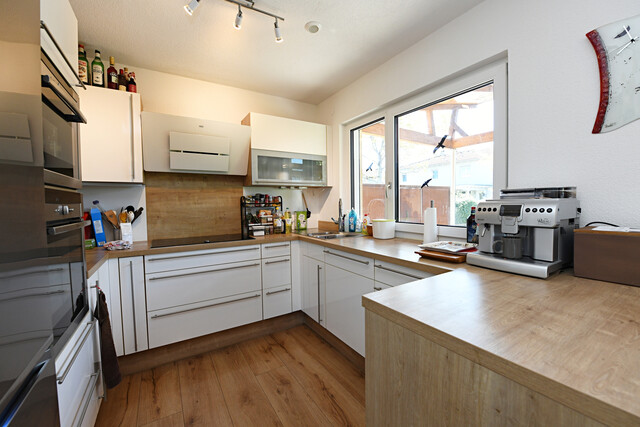 Gartentraum! Neuwertiges Einfamilienhaus mit tollem Garten in idyllischer Lage