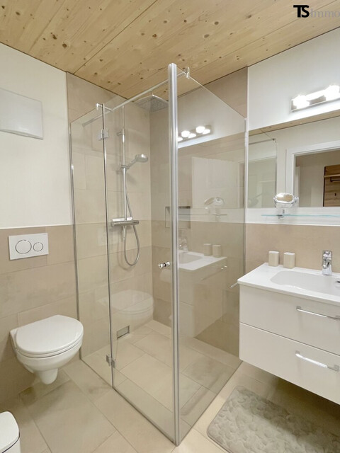 Bregenz: Langen bei Bregenz: Top 10: Modern & gemütlich! 2-Zimmer-Wohnung ca. 50 m2 mit zusätzlichem Dachraum