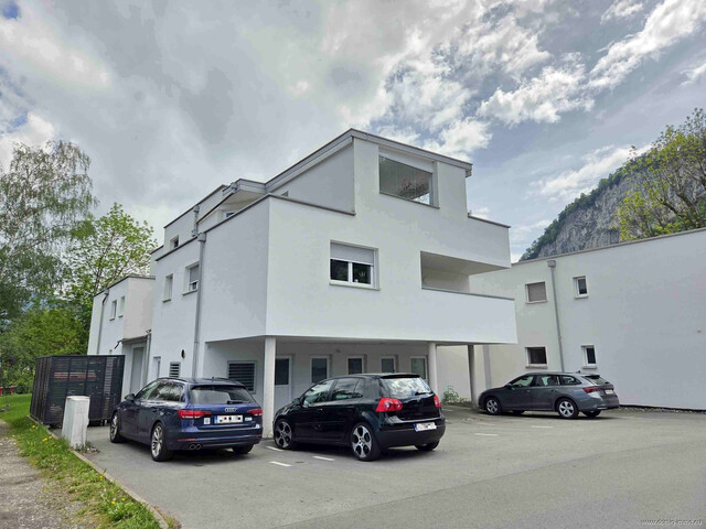 Exklusives neuwertiges 3-Zimmer-Penthouse in absolut ruhiger Lage von Koblach