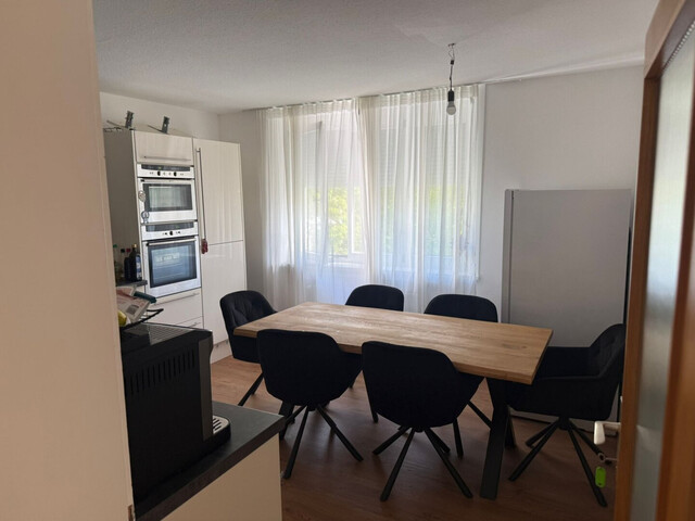 Sanierte 3-Zimmer-Wohnung mit Panorama-Aussicht – Beim Kreuz 26