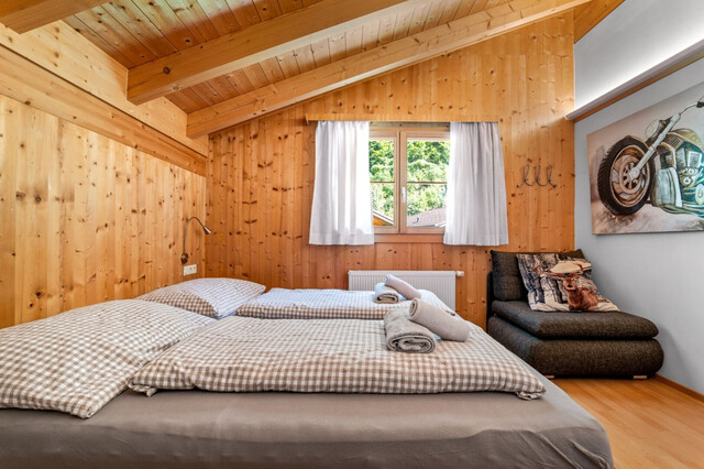 Traumhaftes Chalet mit Freizeitwohnsitz in Bartholomäberg: 6 Zimmer, Garten, Terrasse & viel Platz!