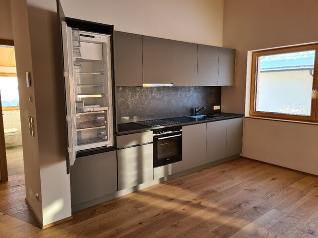 Moderne 3-Zimmer-Wohnung mit Wintergarten