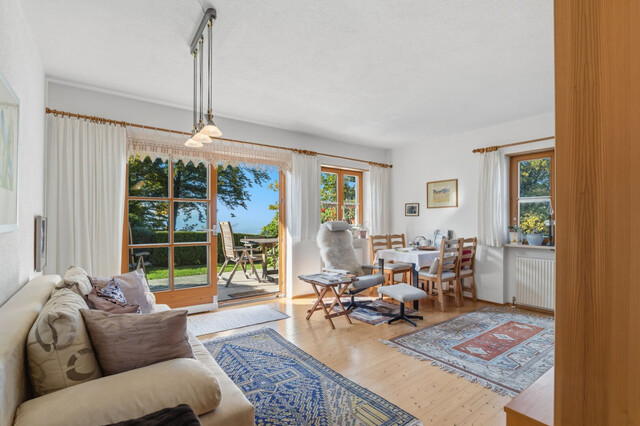 Einmalige Chance: Einfamilienhaus mit Bodenseeblick!