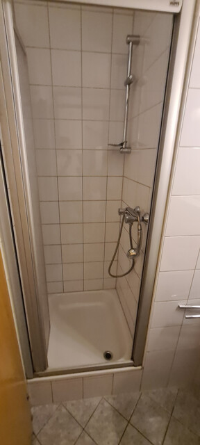 zentral gelegene 2 Zimmer Wohnung *provisionsfrei* BHFSTR 21