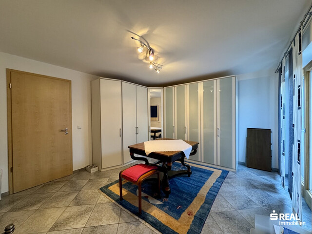 Großzügige Doppelhaushälfte – Ein Zuhause zum Wohlfühlen