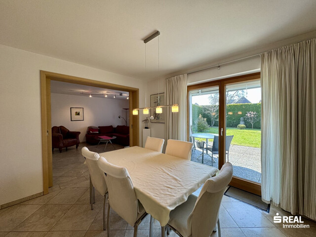 Großzügige Doppelhaushälfte – Ein Zuhause zum Wohlfühlen