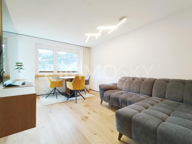 Obere Wohnung mit herrlichem Ausblick