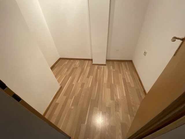 Privatverkauf! Höchst: 3,5 Zimmer & Balkon im 3. OG (ohne Lift), mit Fahrradkeller, Gartennutzung & Spielplatz