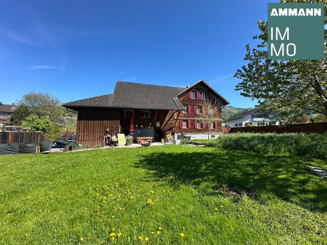 Traumhaus in Klaus mit großem Garten & Einliegerwohnung