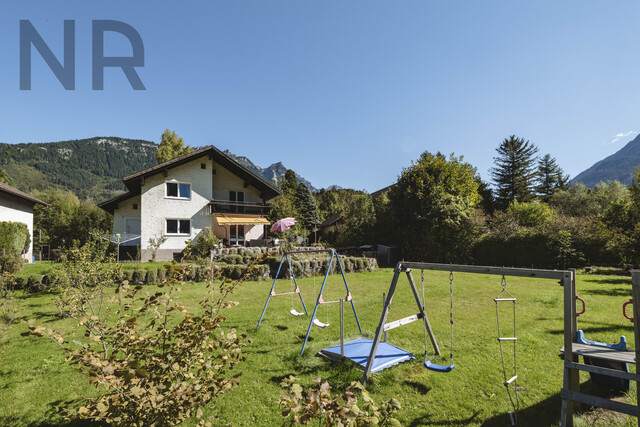 Einfamilienhaus mit großzügigem Garten und traumhaftem Bergpanorama in Bludenz