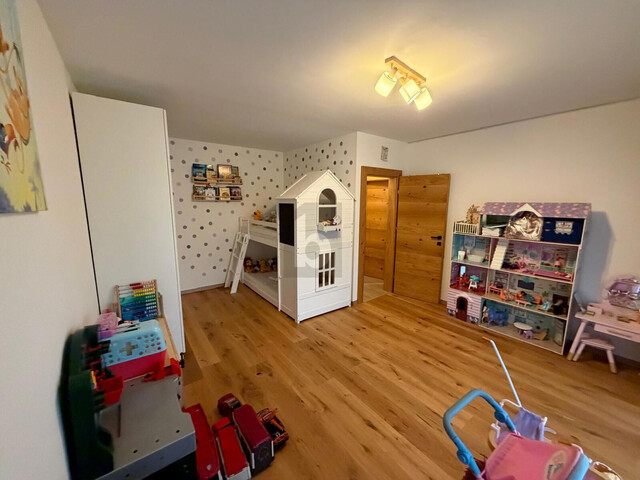 EIN ZUHAUSE ZUM WOHLFÜHLEN ? RUHIG, HOCHWERTIG UND FAMILIENFREUNDLICH