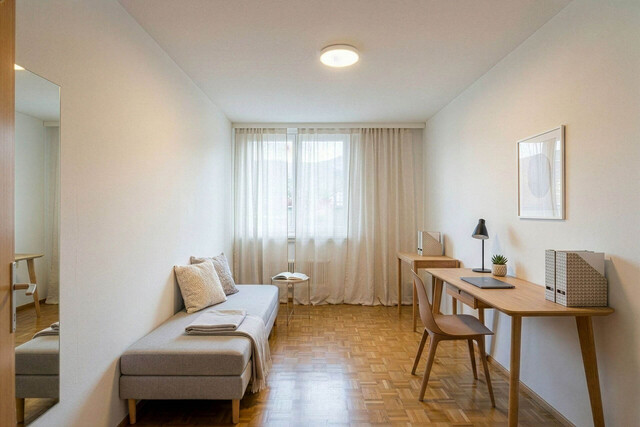 Zentrale 4 ZiWo mit grosser Dachterrasse und Panoramasicht