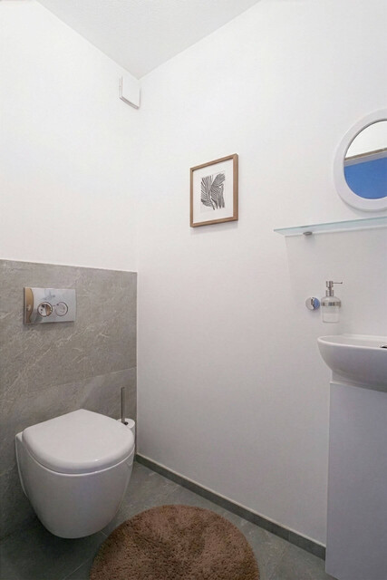 Zentrale 4 ZiWo mit grosser Dachterrasse und Panoramasicht