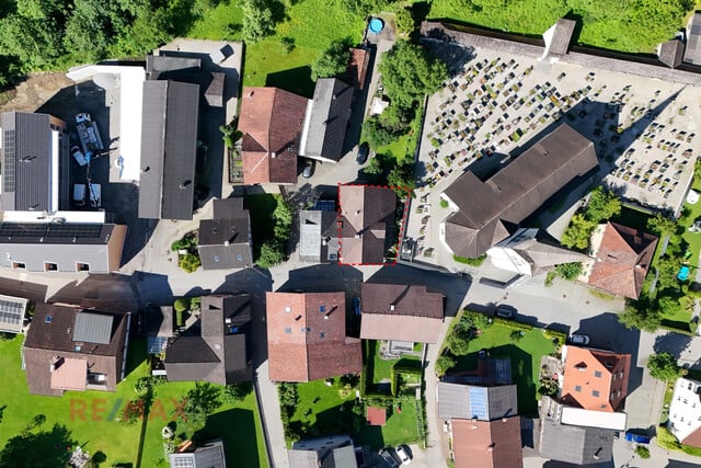 Felsenfest investieren – Zinshaus mit Naturkulisse