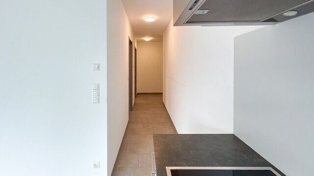 Helle 2 Zimmer Single-Wohnung mit Terrasse und Garten