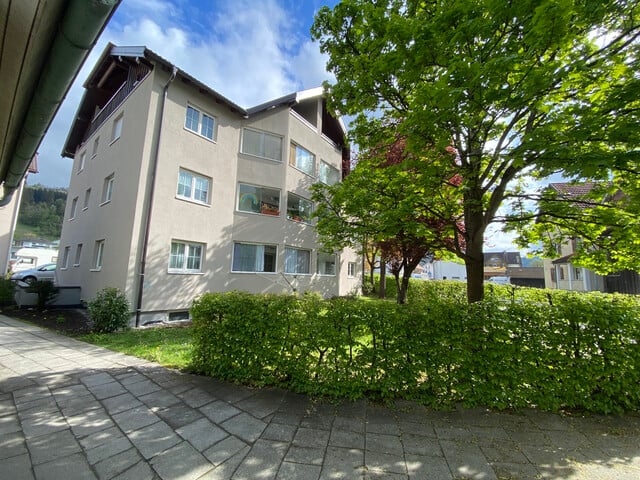 "ohne Provision" geräumige 6 Zimmer Wohnung über 2 Etagen