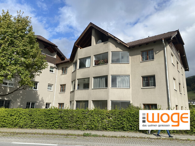 "ohne Provision" geräumige 6 Zimmer Wohnung über 2 Etagen