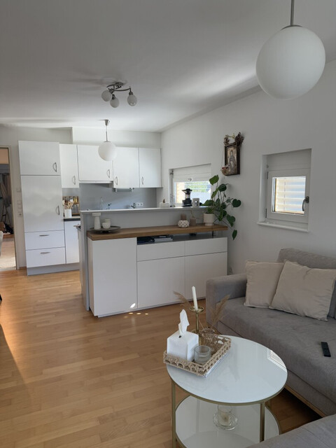 Harmonische 2-Zimmerwohnung mit Balkon in Feldkirch-Altenstadt zu vermieten!