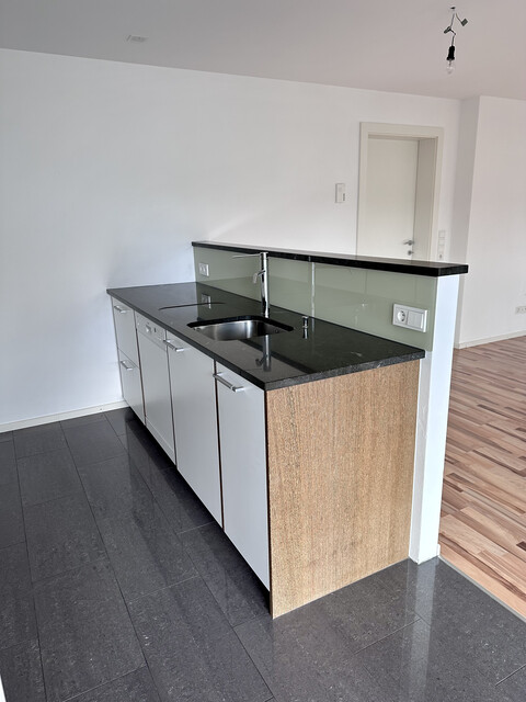 Tolle 3-Zi-Wohnung in 4-Parteien-Haus in Gisingen